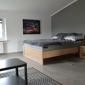 https://studio-nad-jeziorem.poznan-hotels.com